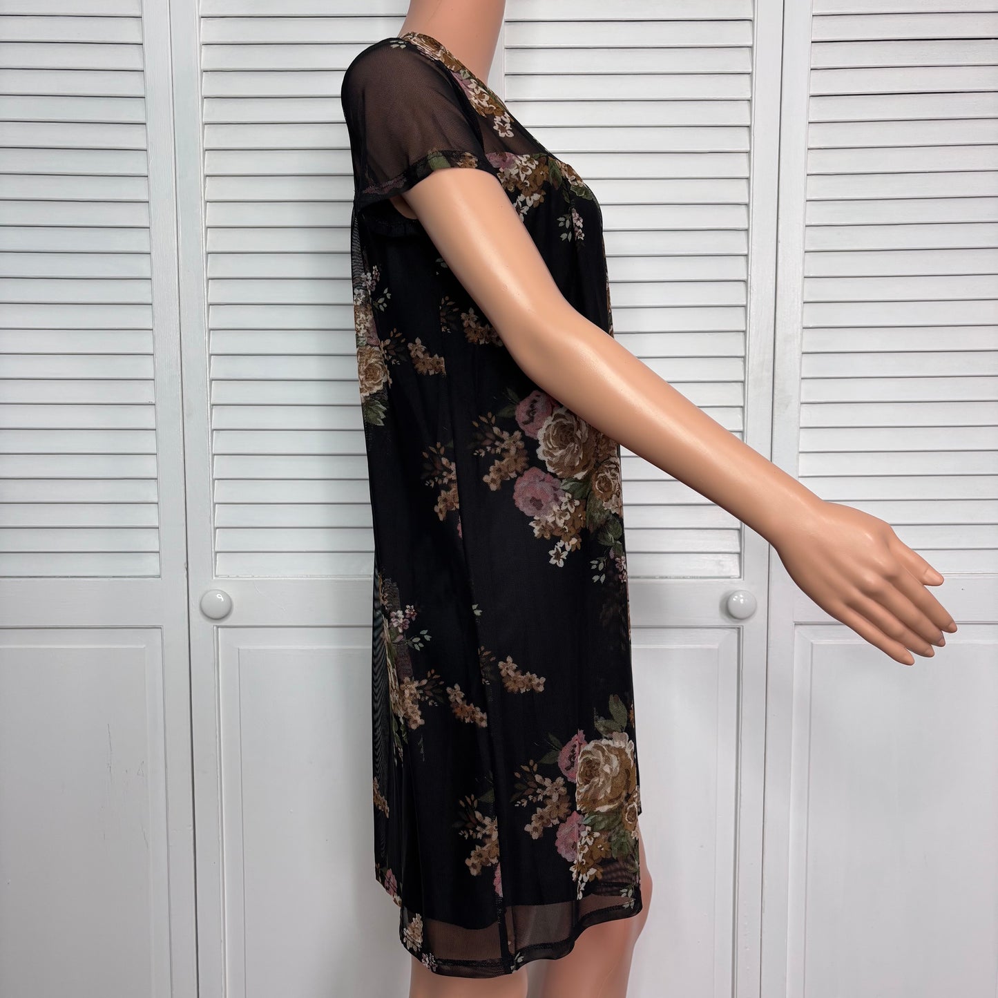 *New* APT.9 Printed Shift Dress in Black Size Small