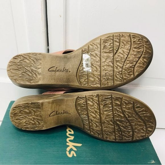 CLARKS Pink Dusk Bamboo Thong Sandals Size 9 *NEW*