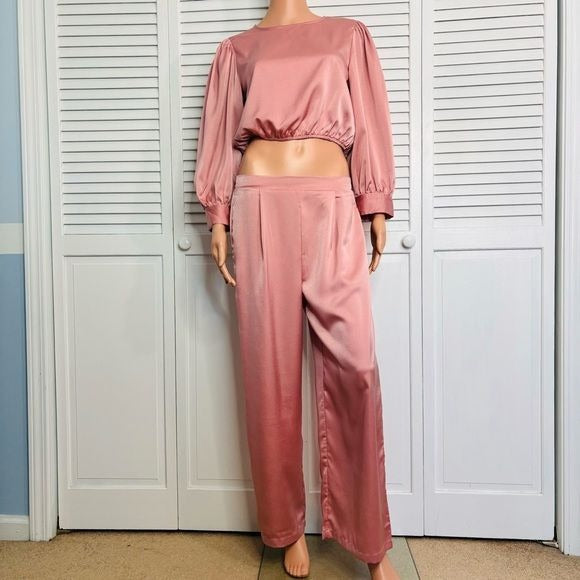 *NEW* PRETTYGARDEN Blush Pink 2 Piece Satin Outfit