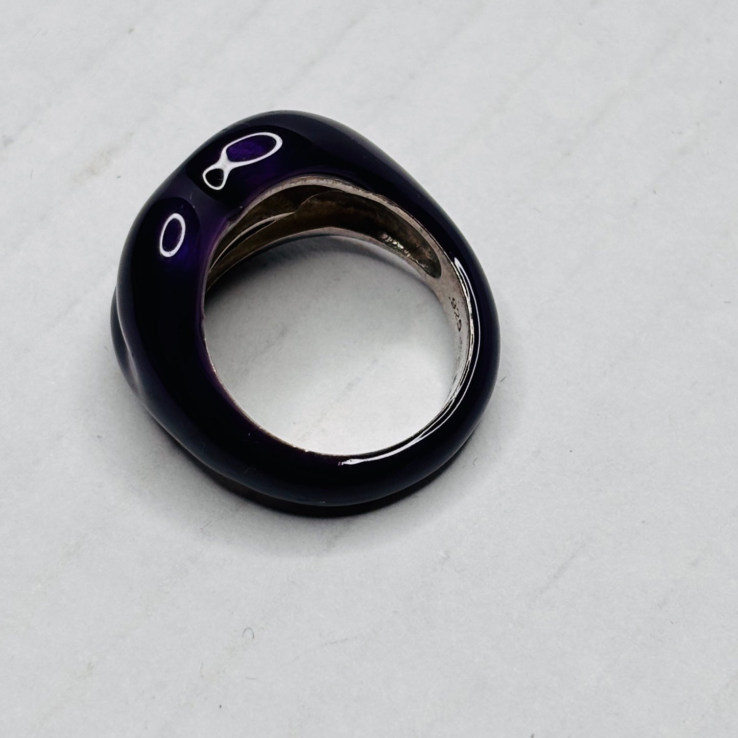 HOT LIPS By Solange Azagury-Patridge Purple Lacquer Lip Ring Size 8