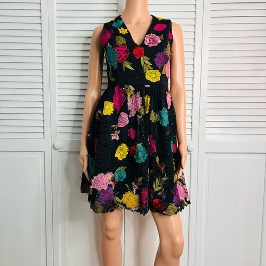 ALICE + OLIVIA Becca Floral-Appliquéd Embroidered Corded Lace Dress