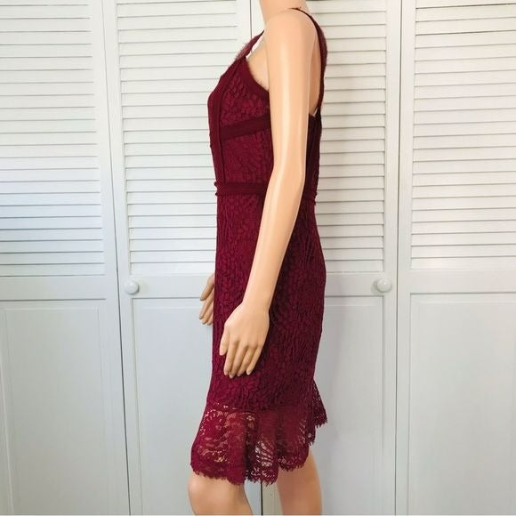 HEARTLOOM Mya Crimson Lace Dress Size M *NEW*
