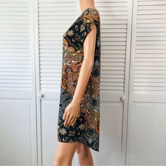 FREEWAY Blue Paisley Short Sleeve V-Neck Dress Size M