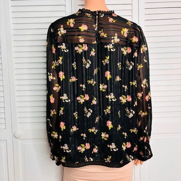 MODCLOTH Accentuated Black Floral Blouse Size XL