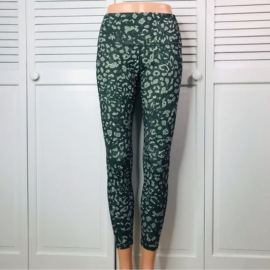 VARLEY Camo Tex Animal Luna Ankle Leggings Size M