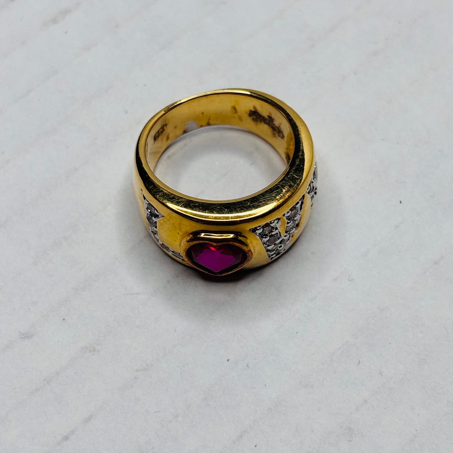14K Yellow Gold “LOVE” with Ruby Heart and Diamond Set Gold Vintage Ring Size 7
