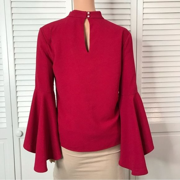 *NEW* WAYF Ryan Dark Pink Bell Sleeve Blouse Size S