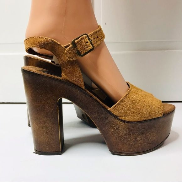 STEVE MADDEN Camel Suede Wooden Platform Heels