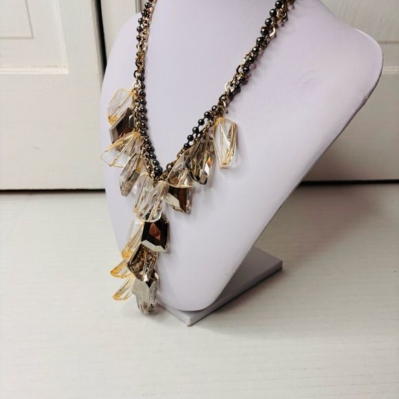 *NEW* ERICA LYONS Gold Gray Necklace