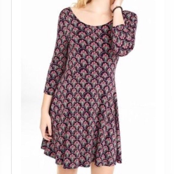NEW EXPRESS Purple Fit and Flare Dress Size Medium
