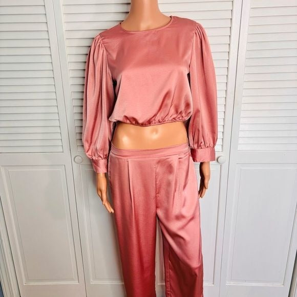 *NEW* PRETTYGARDEN Blush Pink 2 Piece Satin Outfit