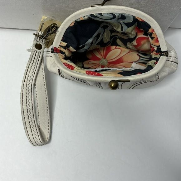 *NEW* LUCKY BRAND Daisy Horud Wristlet