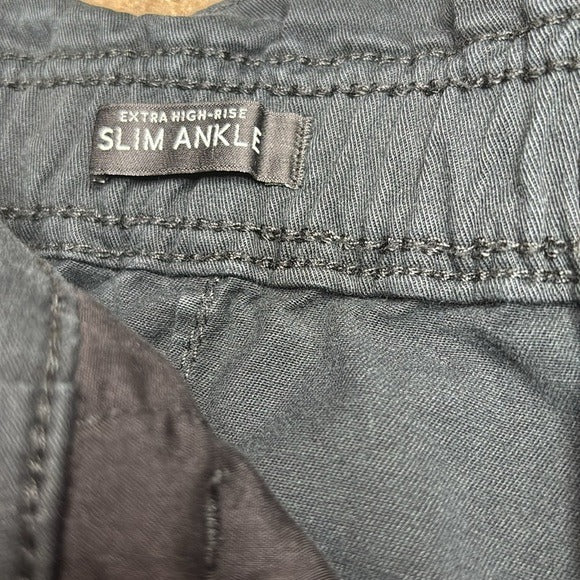 WHITE HOUSE BLACK MARKET Slim Ankle Extra High-Rise Pants in Black Size 4
