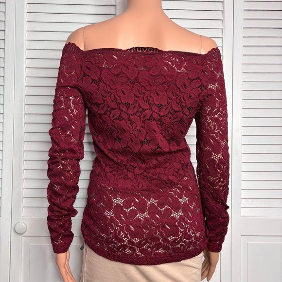 NEW PATTYBOUTIK Boatneck Sweetheart Inset Floral Lace Blouse in Burgundy Size Medium