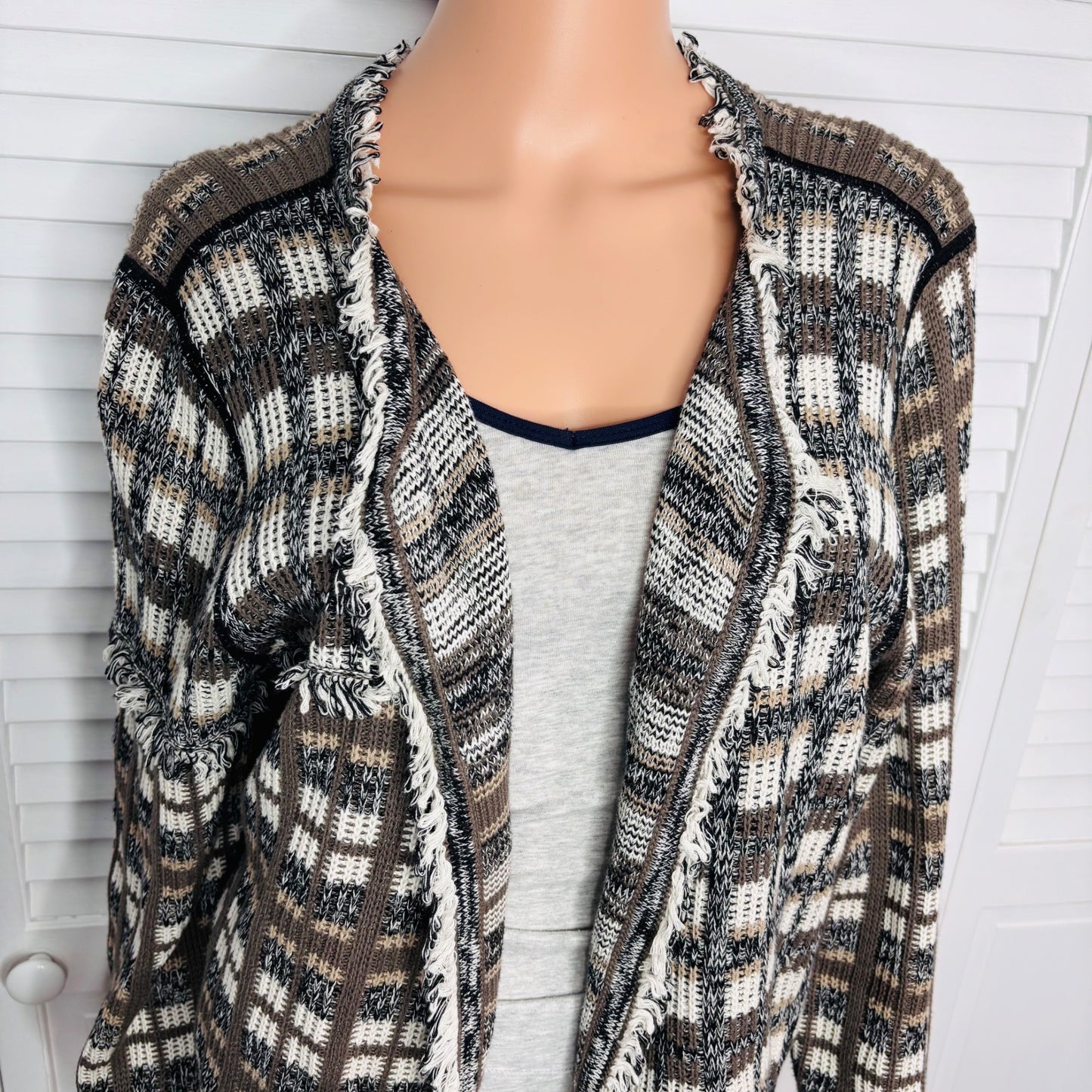 CABI Classic Neutral Plaid Cardigan Sweater Size XL