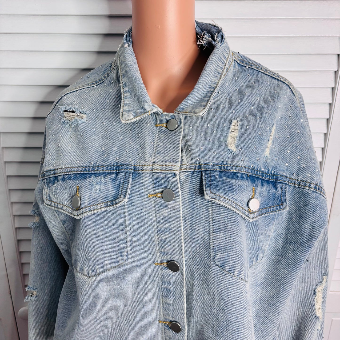 BLUE B Oversized Rhinestone Washed Denim Jacket Size Large