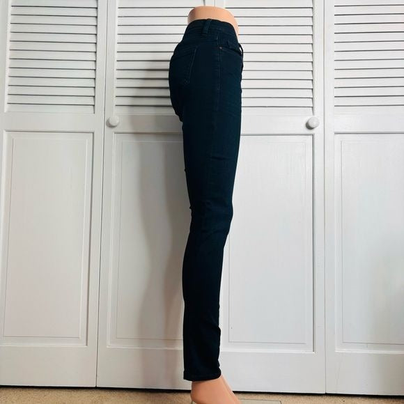 BLANK NYC Skinny Classique Dark Blue Jeans Size 25