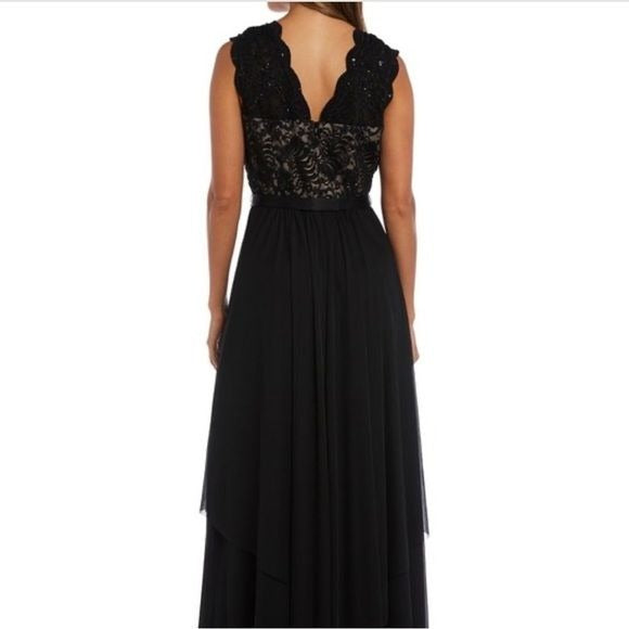 New R & M RICHARDS Sequined Lace Chiffon Black Gown Size 12