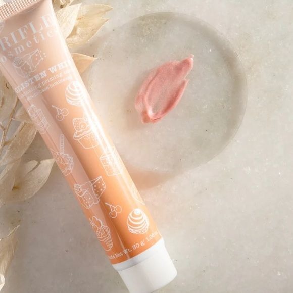 *New* TRIFLE COSMETICS Glisten Whip Illuminating Priming Serum