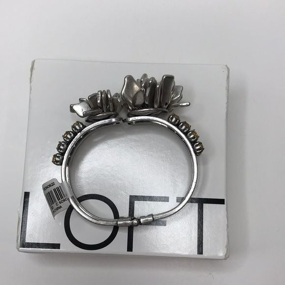 *NEW* ANN TAYLOR LOFT Silver Tan Flower Snap Bracelet