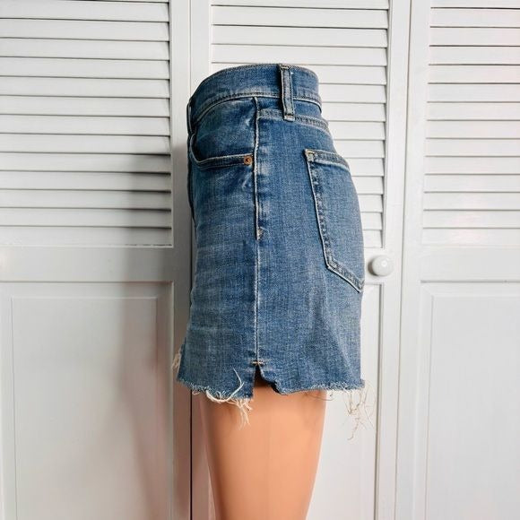 GAP High Rise Shorts Size 29