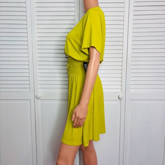 *New* NEW YORK & COMPANY Olive Green Short Sleeve Dress Size Medium