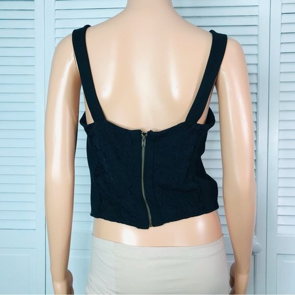 ANTHROPOLOGIE Black Lace Crop Top Size Medium