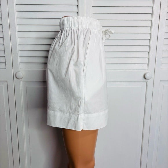 *New* WEWOREWHAT Cotton Poplin Tie Waist Shorts in White Size XS
