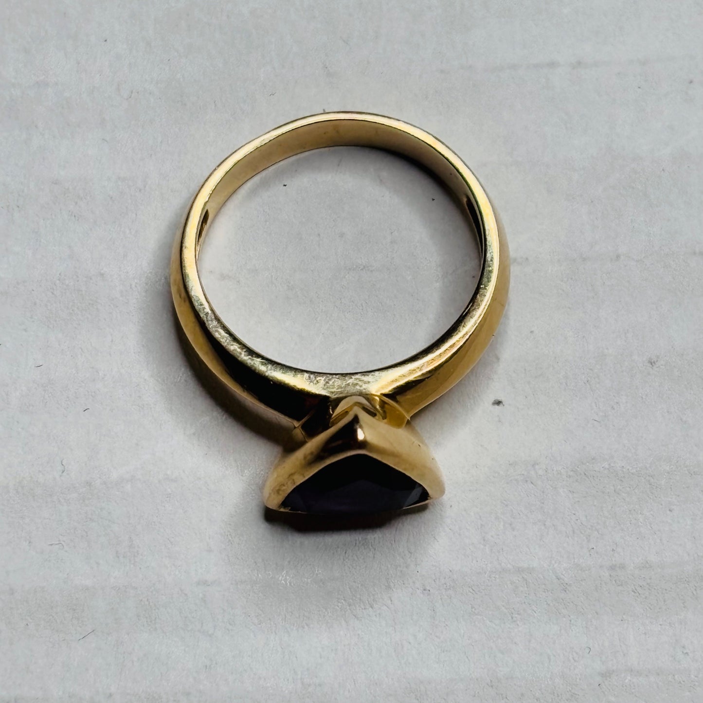 Signed 14K FP Trillion-Cut Amethyst Triangle Ring Size 7