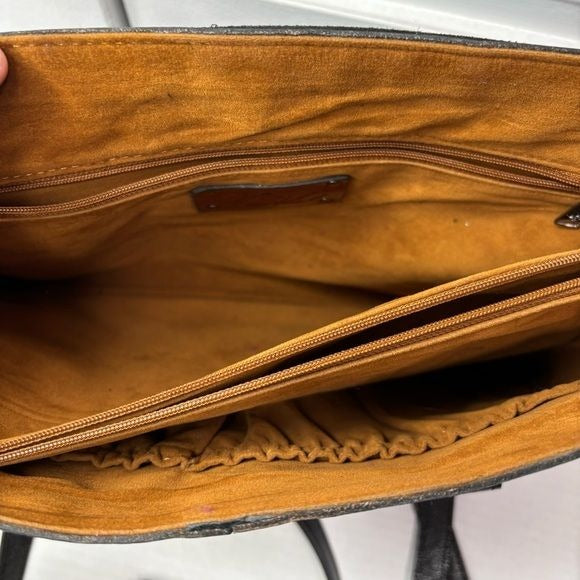 PATRICIA NASH Amersham Soft Black Oil Waxed Nappa Leather Messenger Bag