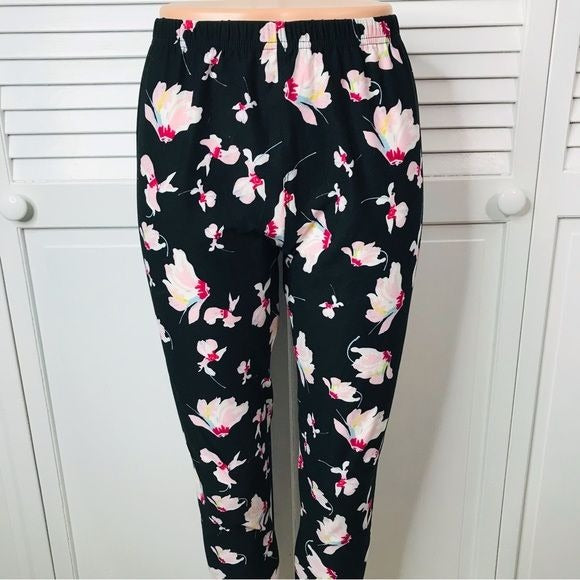 *New* AGNES & DORA Falling Iris Black Floral Leggings Size Large