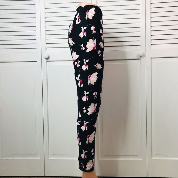 *New* AGNES & DORA Falling Iris Black Floral Leggings Size Large