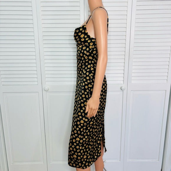 NEW WEWOREWHAT Cowl Satin Ditsy Daisies Midi Dress in Black Multi Size 0