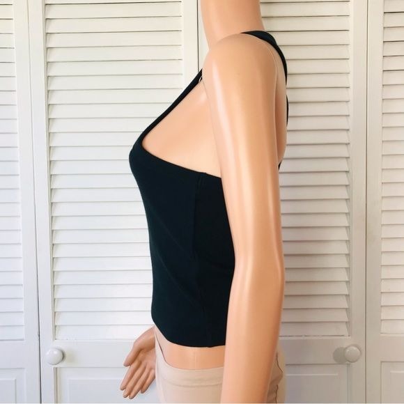 ABERCROMBIE & FITCH Black Ribbed Sleeveless Crop Top Size Medium