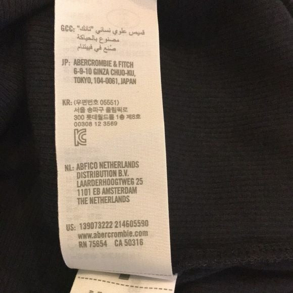 ABERCROMBIE & FITCH Black Ribbed Sleeveless Crop Top Size Medium