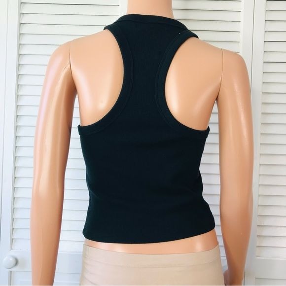 ABERCROMBIE & FITCH Black Ribbed Sleeveless Crop Top Size Medium
