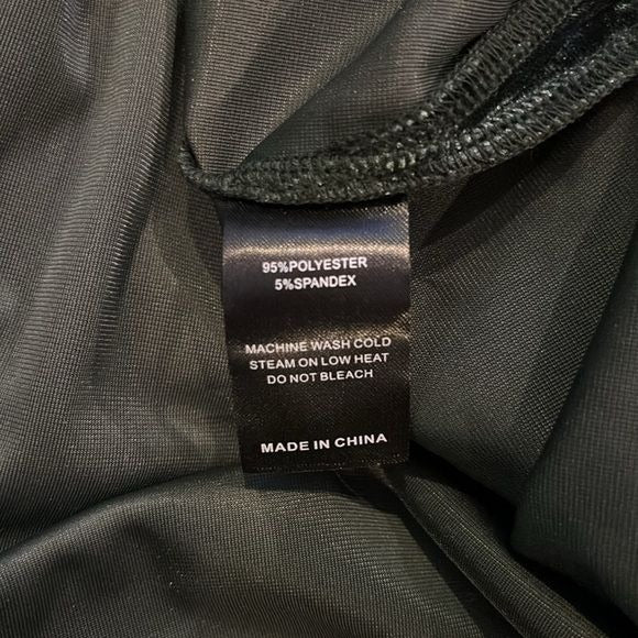 CYNTHIA ROWLEY Green Crushed Velvet Pullover Shirt Size Medium