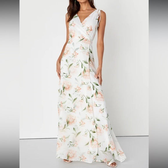 New LULUS Romantic Possibilities White Floral Print Maxi Dress Size Large