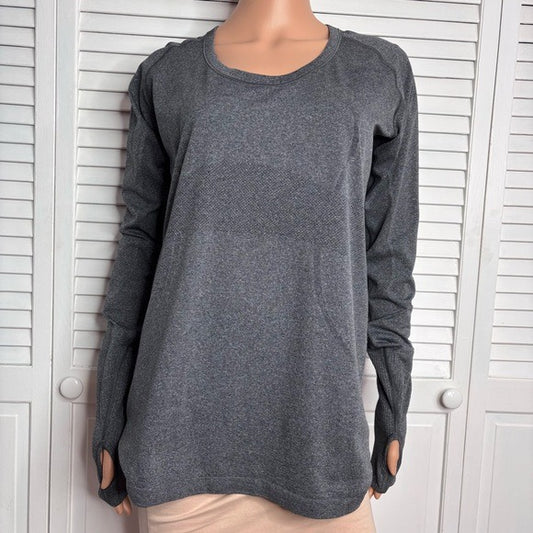LULULEMON Swiftly Tech Shirt in Gray Size 6