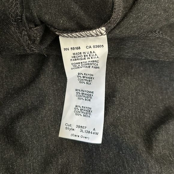 *NEW* KAREN KANE Taming Topaz Gray Ruffle Trim Top Size 1X