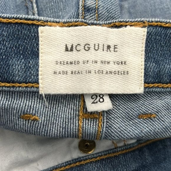 MCGUIRE Raw Hem Light Blue Jeans Size 28