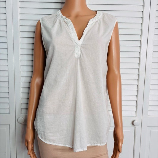 VELVET By Graham & Spencer White Cotton V-Neck Sleeveless Blouse Size Medium