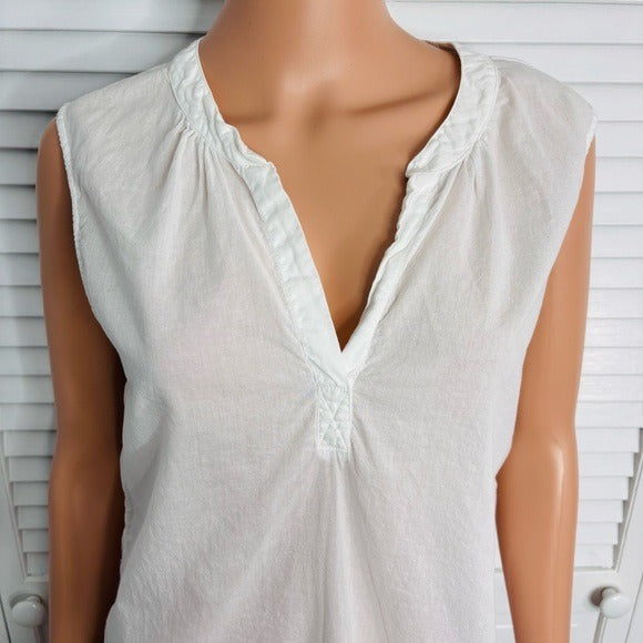 VELVET By Graham & Spencer White Cotton V-Neck Sleeveless Blouse Size Medium