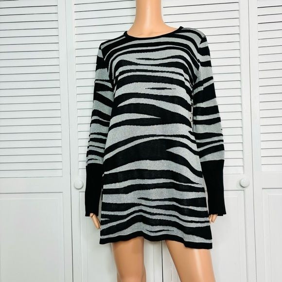 *New* HOOKED UP Metallic Striped Tunic Sweater Size XL