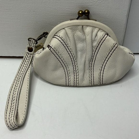 *NEW* LUCKY BRAND Daisy Horud Wristlet