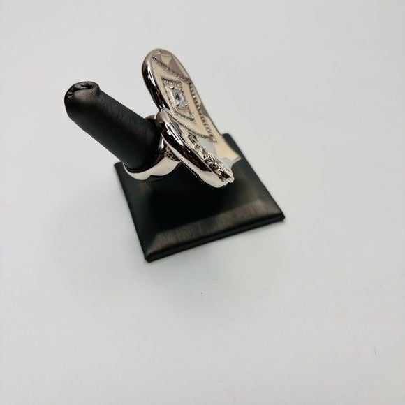 LAUREN G ADAMS Ivory Fantasy Cocktail Ring