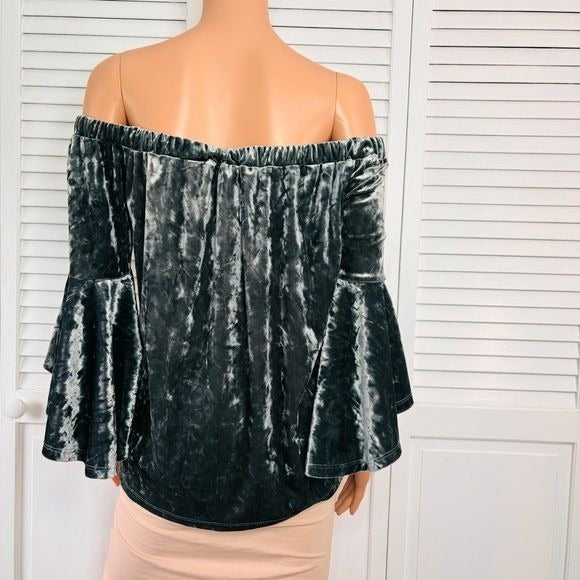 *NEW* EE:SOME Charcoal Velvet Bell Sleeve Velvet Top