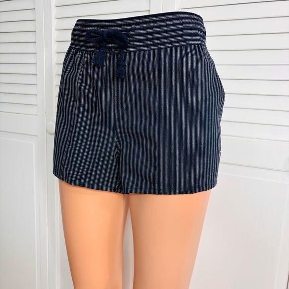 PERFORMANCE APPAREL Striped Shorts Size Large