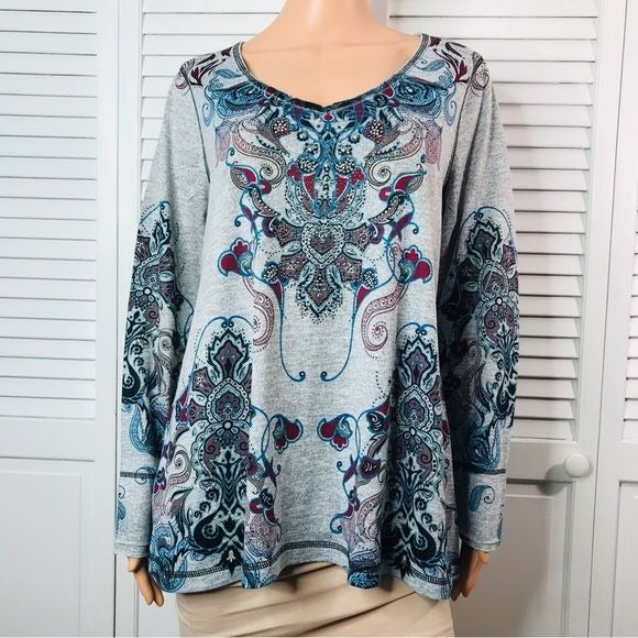 LIVE AND LET LIVE Gray Embellished Lightweight V-Neck Sweater Size 2X