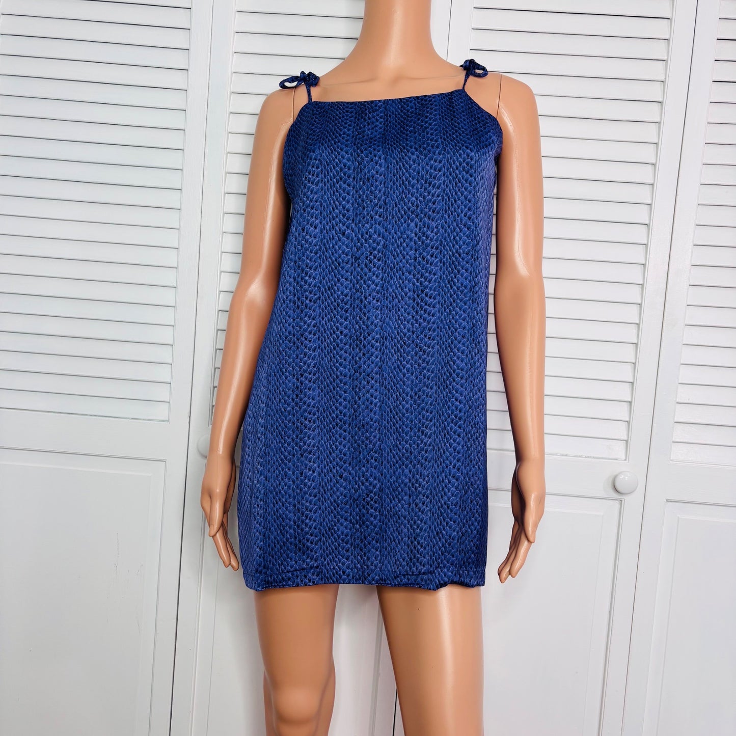 NEW BUDDY LOVE Tobin Horned Frog Tie Shoulder Mini Dress Size Small